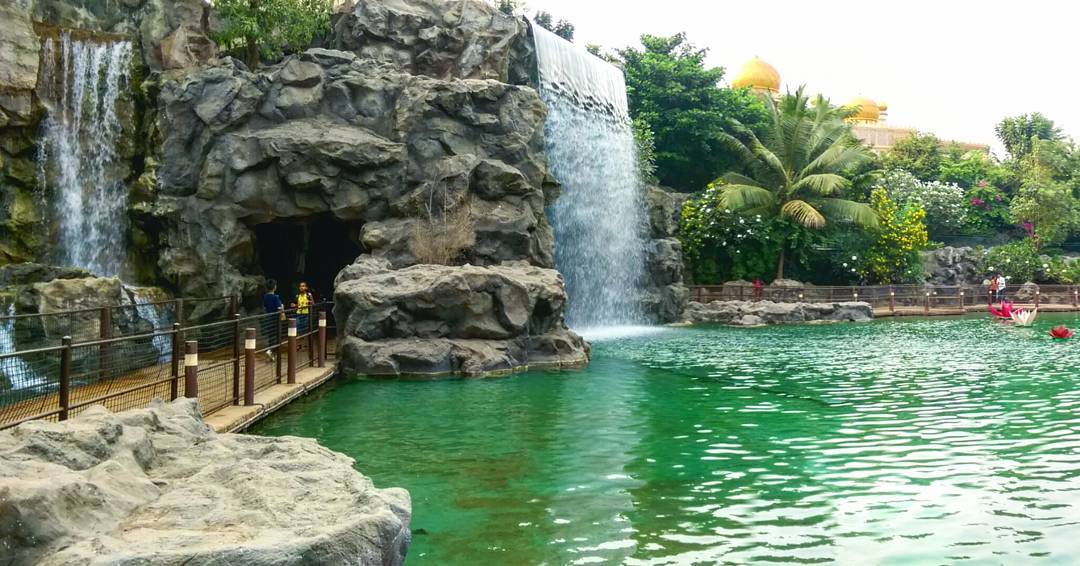 Kolam Renang Solo Kolam Renang Solo