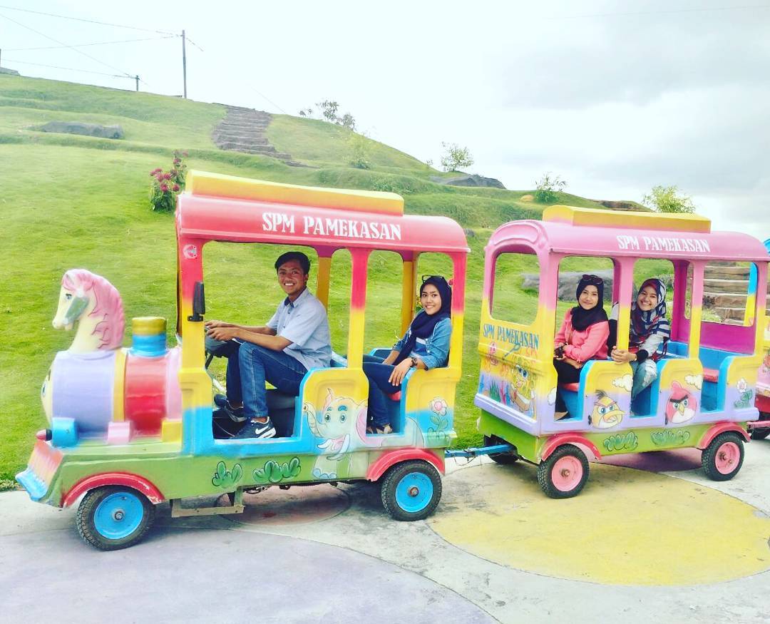 Tempat Rekreasi Keluarga di Madura Tempat Rekreasi Keluarga di Madura