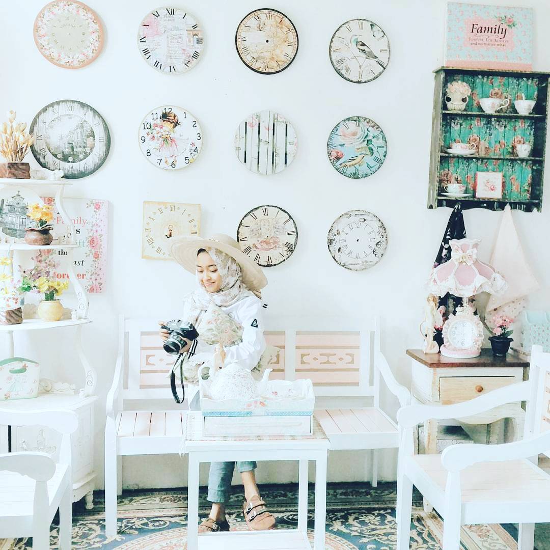 Koleksi Barang Antik Koleksi Barang Antik