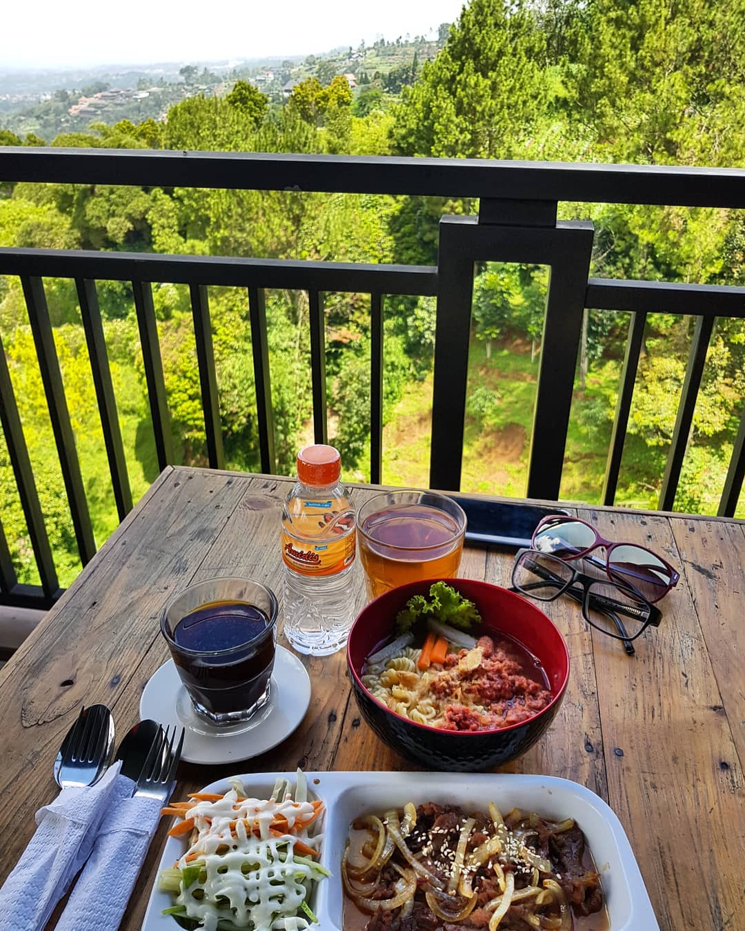 Tempat Makan Enak Di Lembang Bandung Tempat Makan Enak Di Lembang Bandung