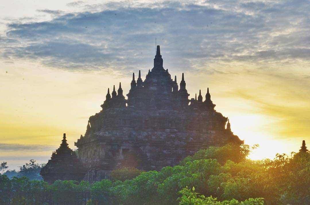 Candi Plaosan Wisata Sejarah Di Klaten Candi Plaosan Wisata Sejarah Di Klaten