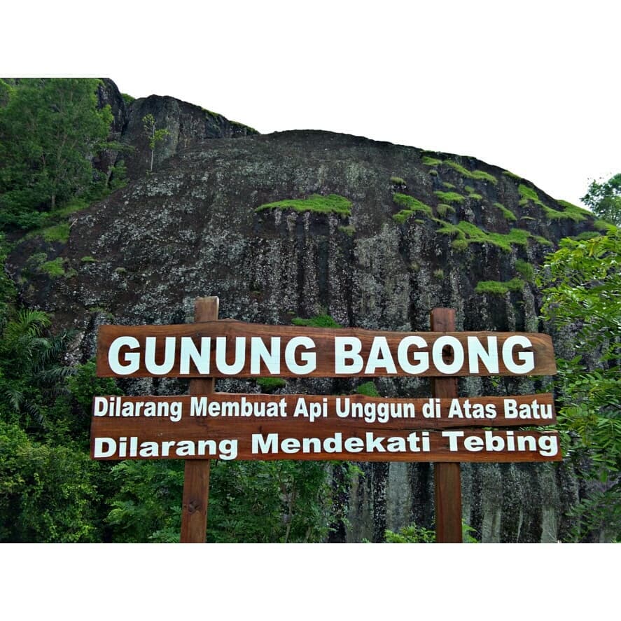 Gunung Purba Nglangeran Gunung Purba Nglangeran