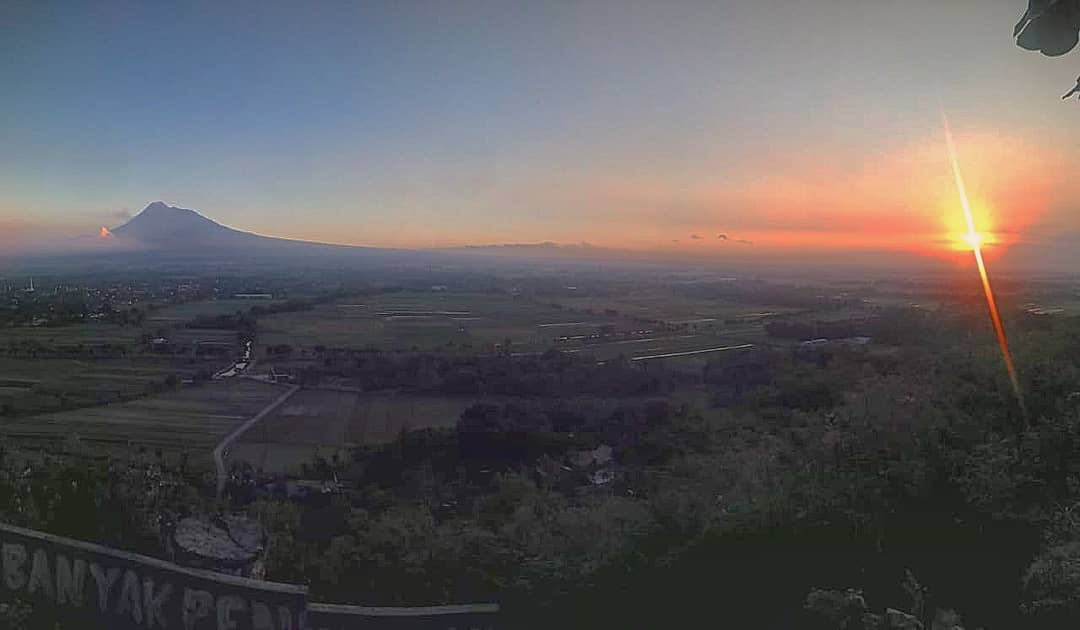 Sunrise Di Jogja Sunrise Di Jogja