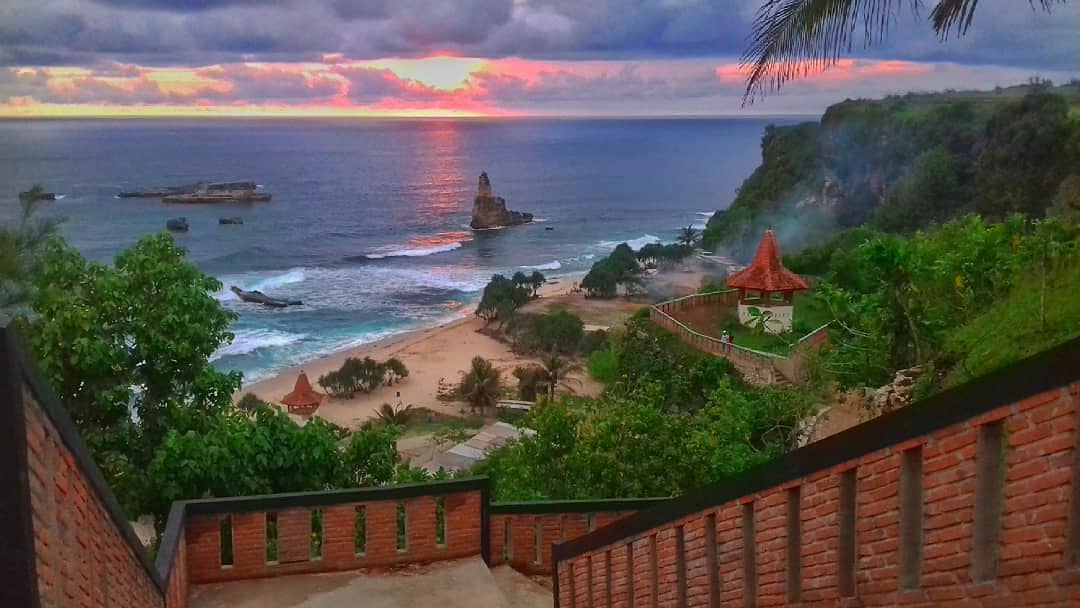 Wisata baru di Jawa Timur Wisata baru di Jawa Timur